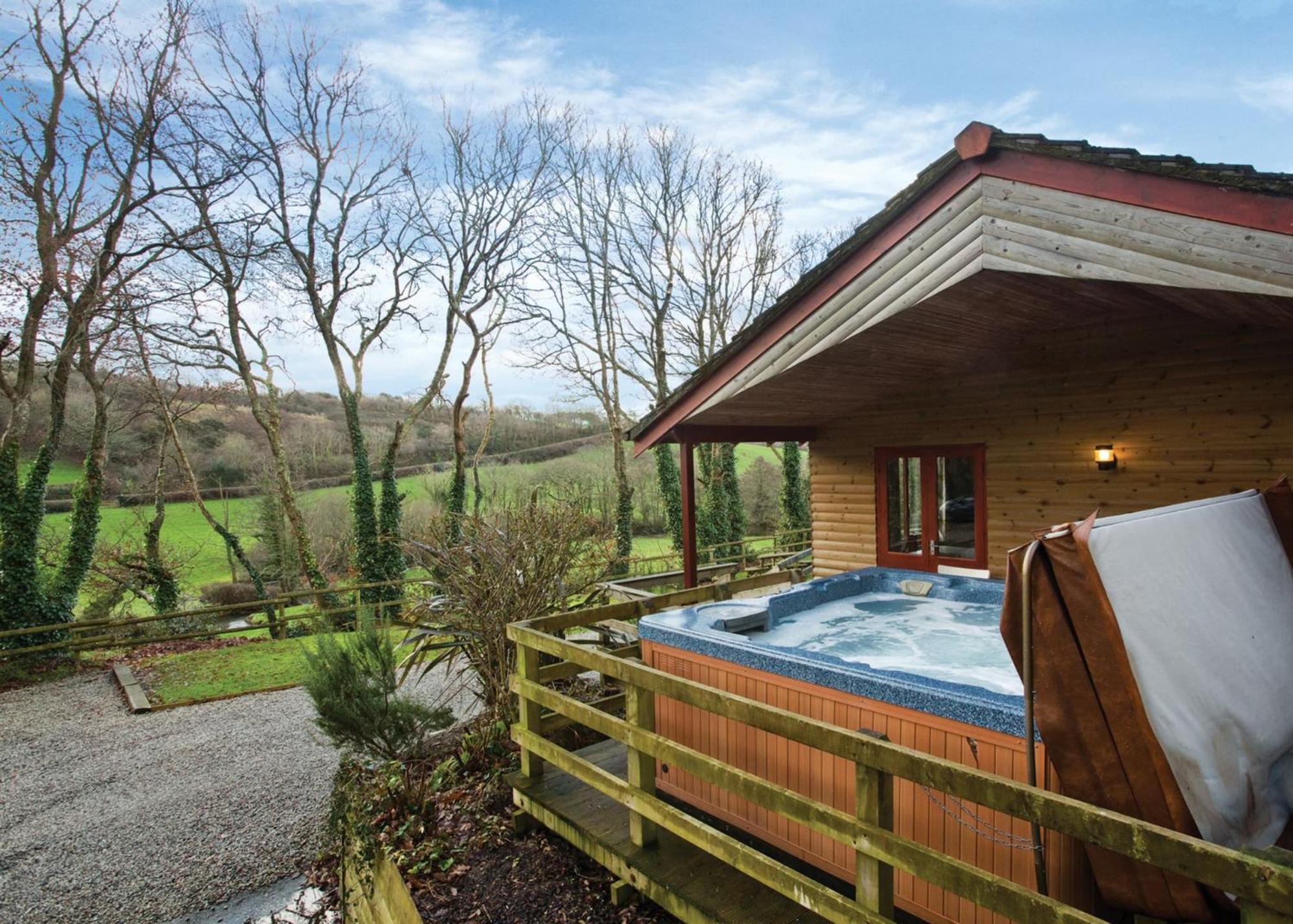 Ivyleaf Combe Lodges Stratton  Eksteriør bilde