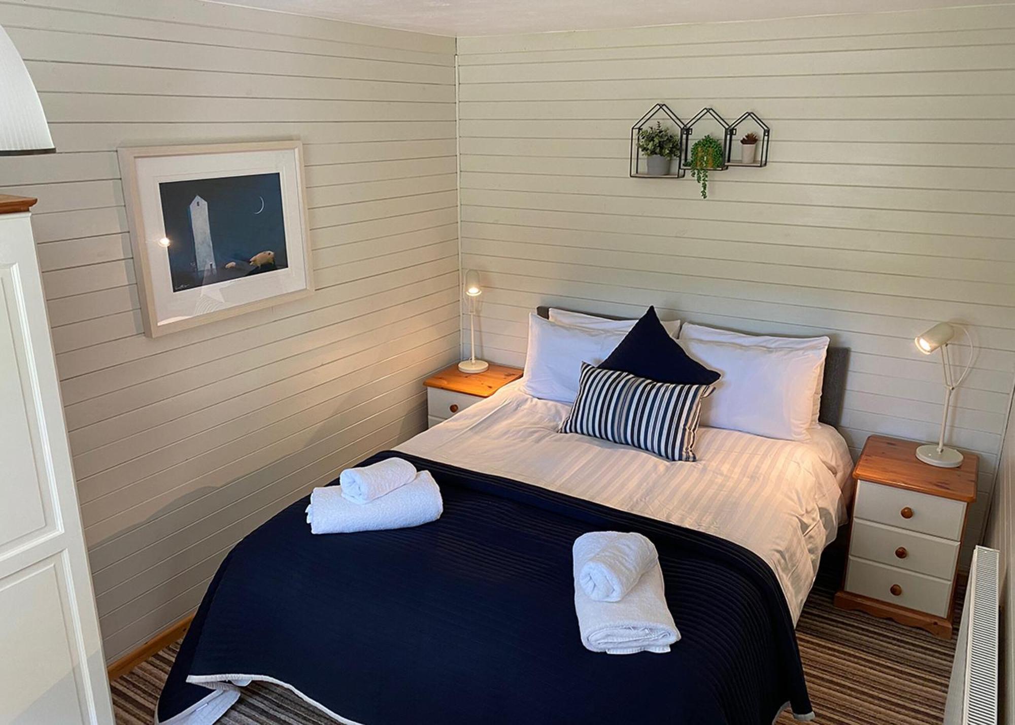 Ivyleaf Combe Lodges Stratton  Eksteriør bilde